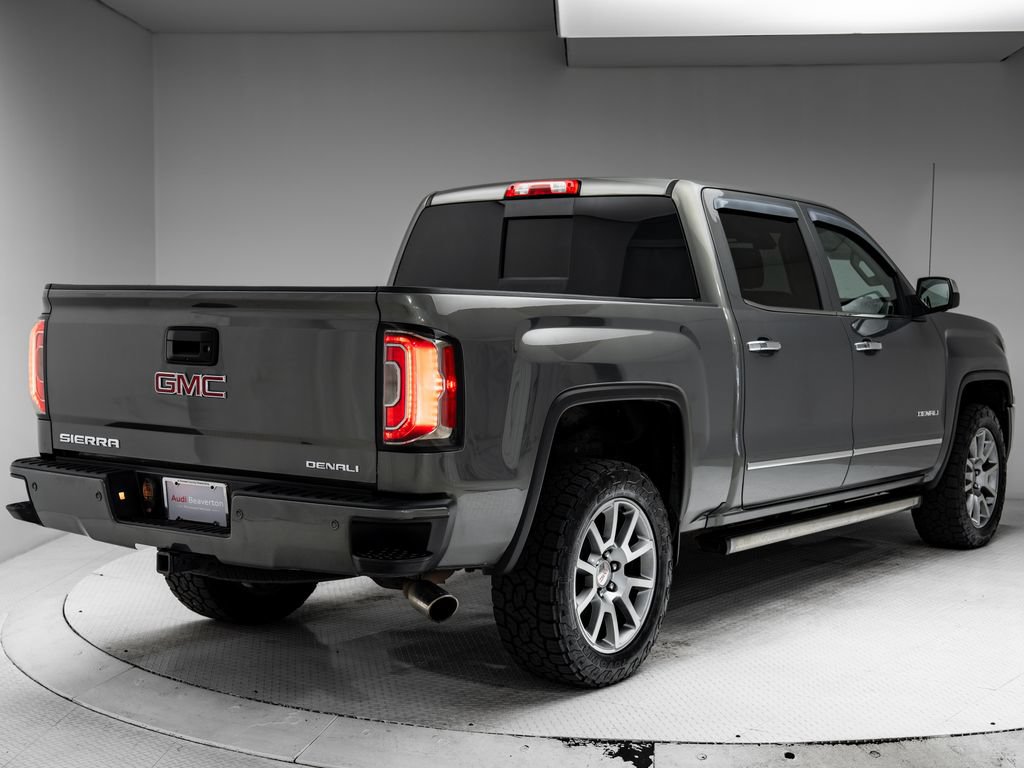 Used 2018 GMC Sierra 1500 Denali AWD/4WD image 31