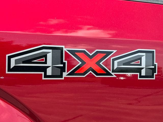 Used 2017 Ford F150 XLT w/ Equipment Group 302A Luxury AWD/4WD image 14