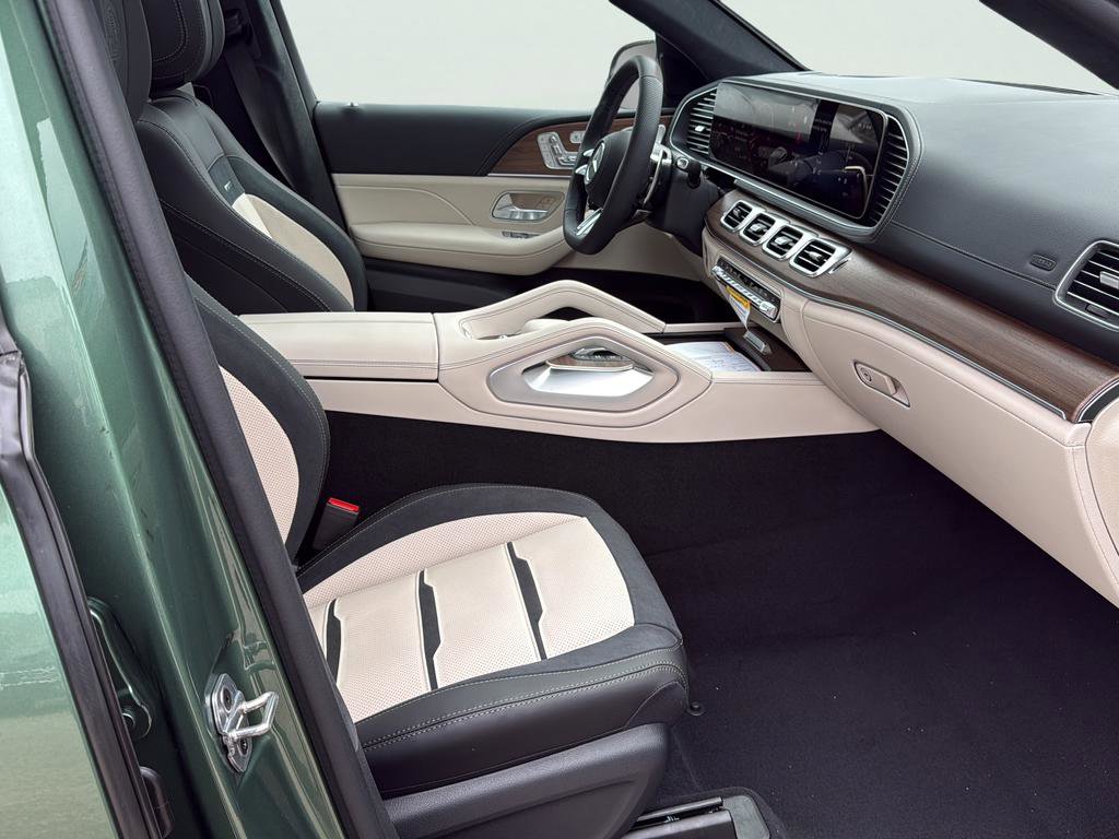 New 2026 Mercedes-Benz GLE 53 AMG 4MATIC Coupe image 22