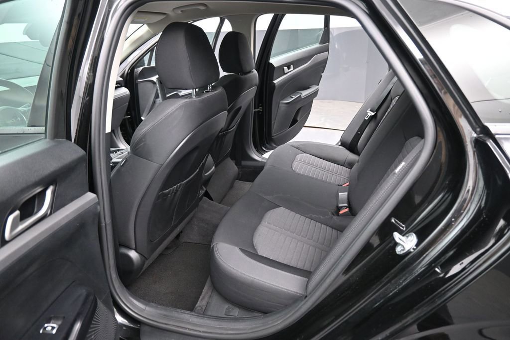 Used 2025 Kia K5 LXS FWD image 25