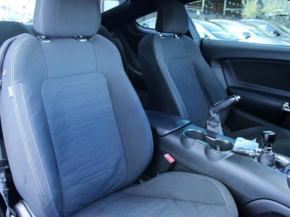 Used 2016 Ford Mustang GT image 19