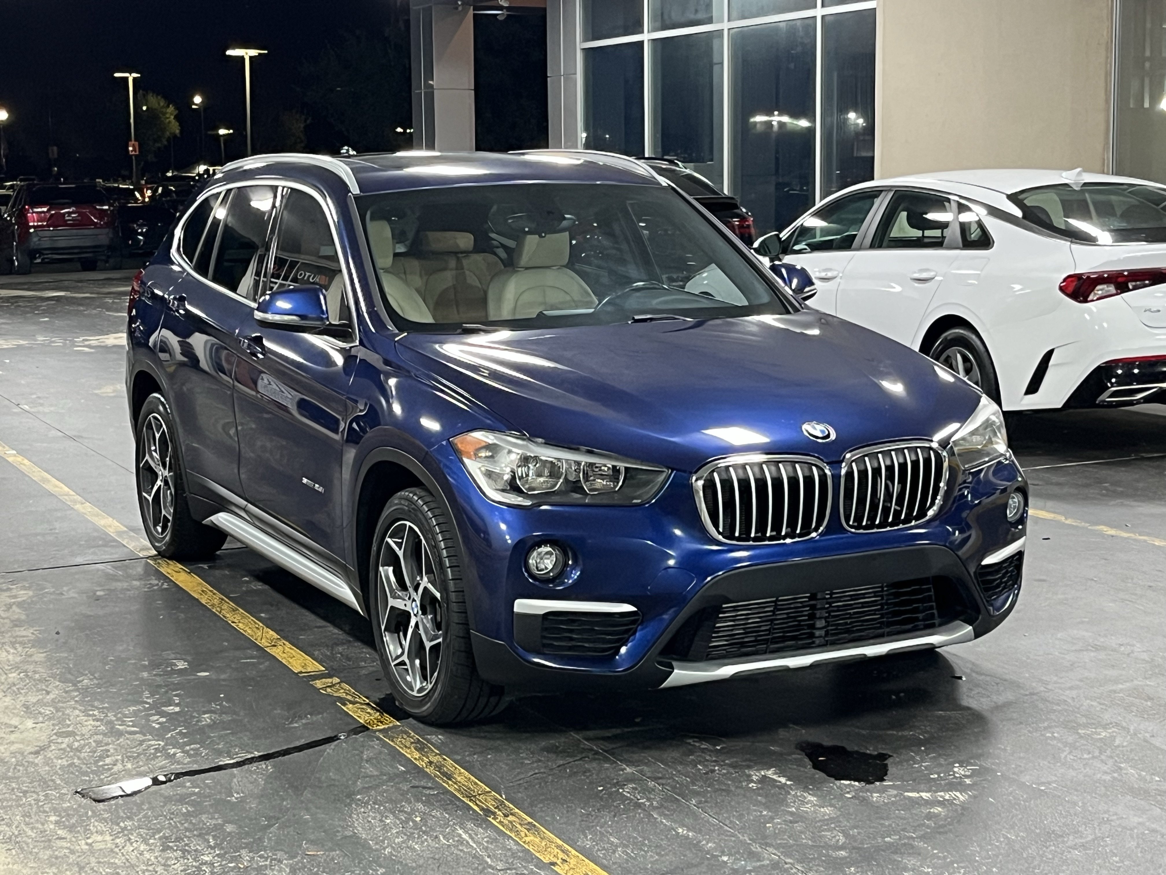 Used 2018 BMW X1 sDrive28i w/ Convenience Package FWD image 3