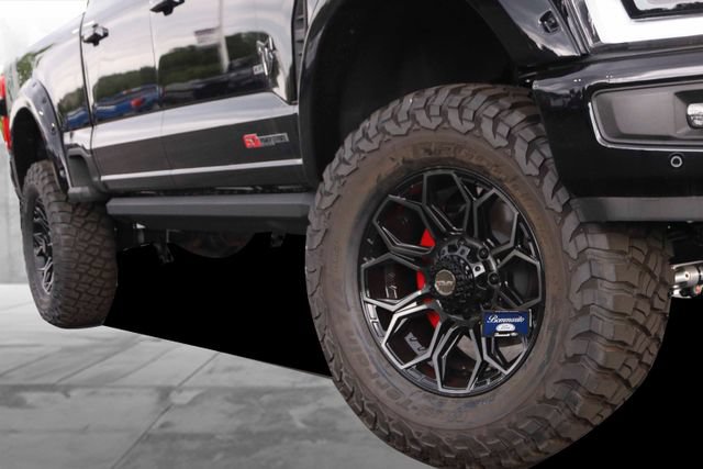 New 2026 Ford F250 Lariat w/ Black Appearance Package AWD/4WD image 3