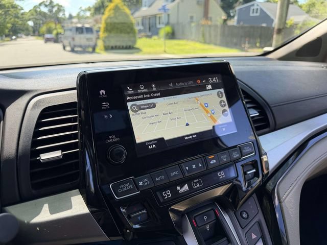 Used 2023 Honda Odyssey Touring image 30