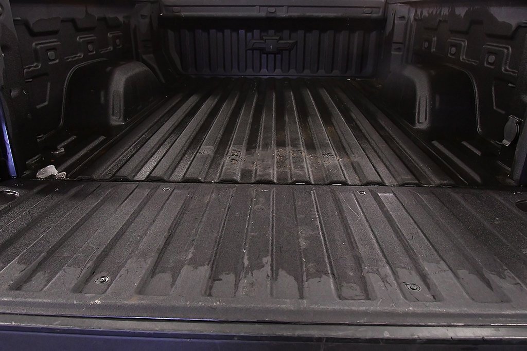 Used 2023 Chevrolet Silverado 1500 LT w/ Protection Package image 13