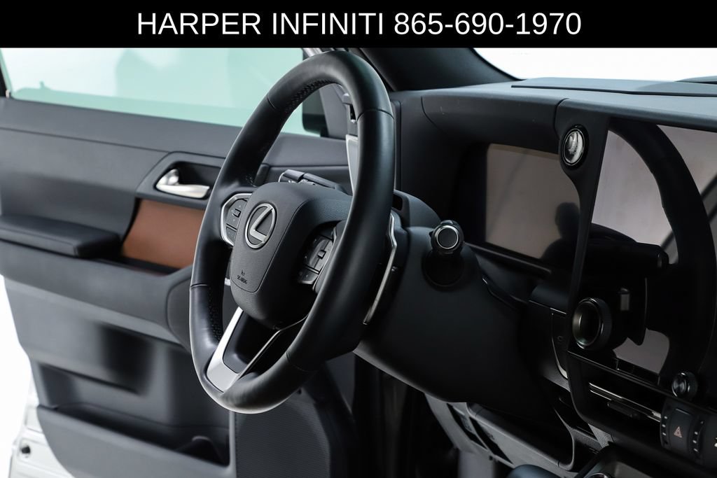 Used 2024 Lexus GX 550 w/ Accessory Package (2T) AWD/4WD image 74