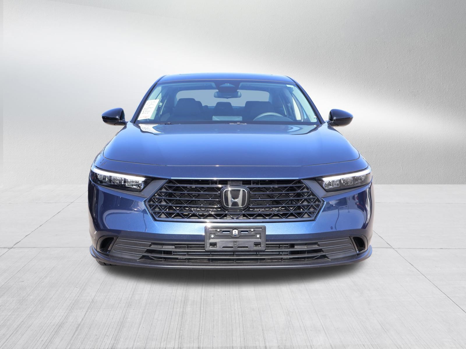 Used 2025 Honda Accord SE image 2