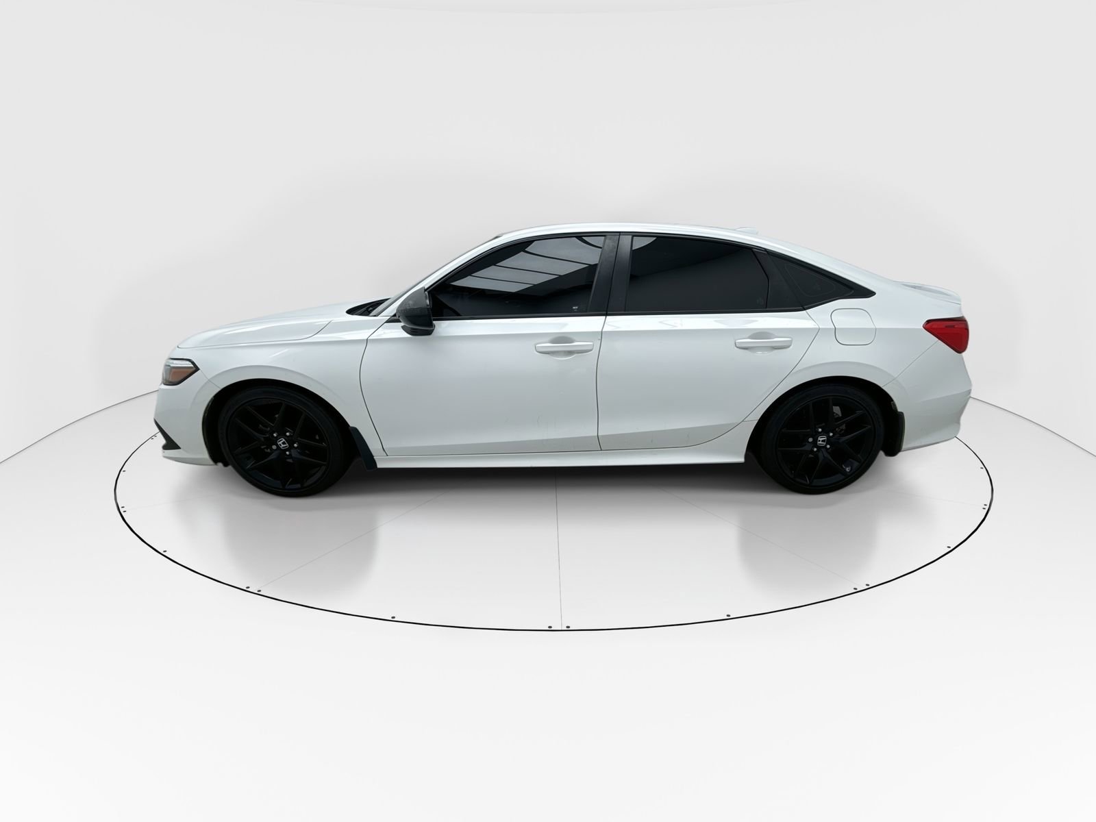 Used 2023 Honda Civic Sport image 5