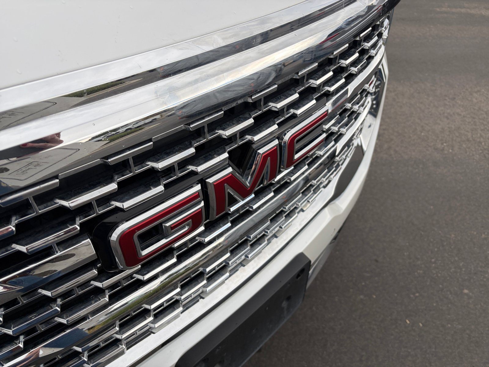 Used 2023 GMC Acadia Denali AWD/4WD image 23