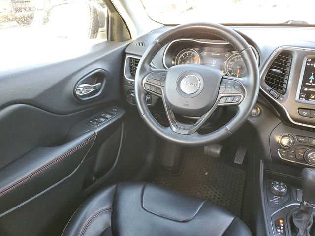 Used 2020 Jeep Cherokee Trailhawk w/ Technology Group image 9