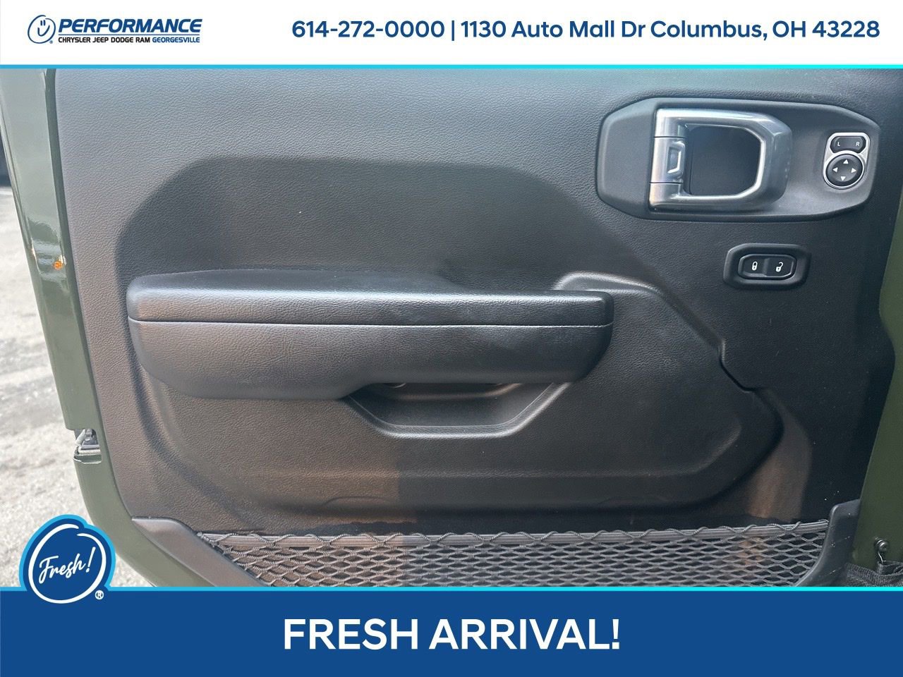 Used 2021 Jeep Gladiator Willys image 10