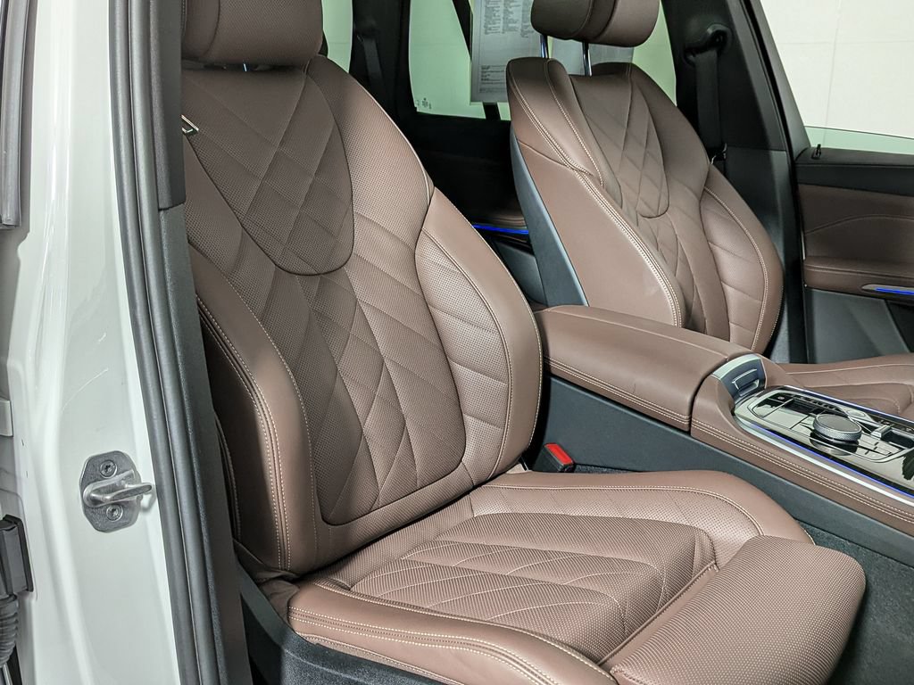 Certified 2024 BMW X5 xDrive40i w/ Premium Package AWD/4WD image 30