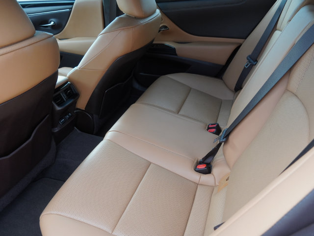 Used 2021 Lexus ES 350 w/ Premium Package FWD image 13