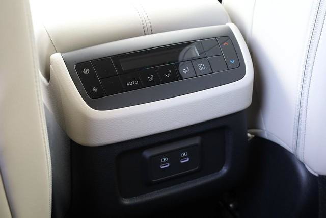 New 2026 Nissan Pathfinder SL AWD/4WD image 23