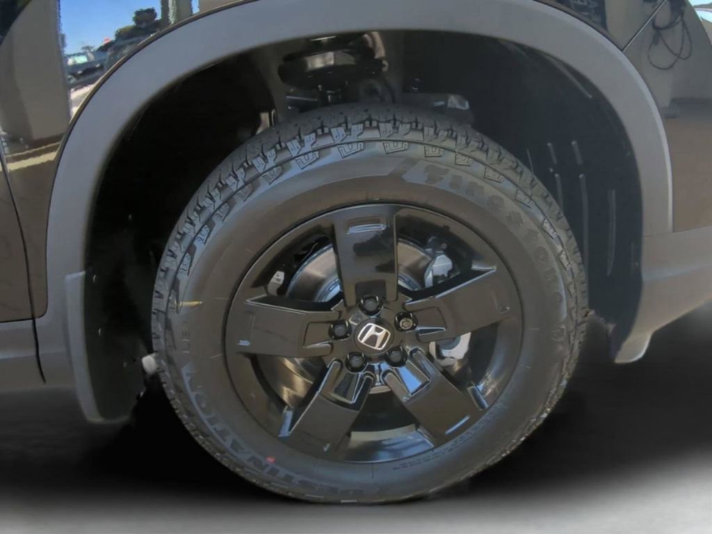 New 2026 Honda Ridgeline Black Edition image 10