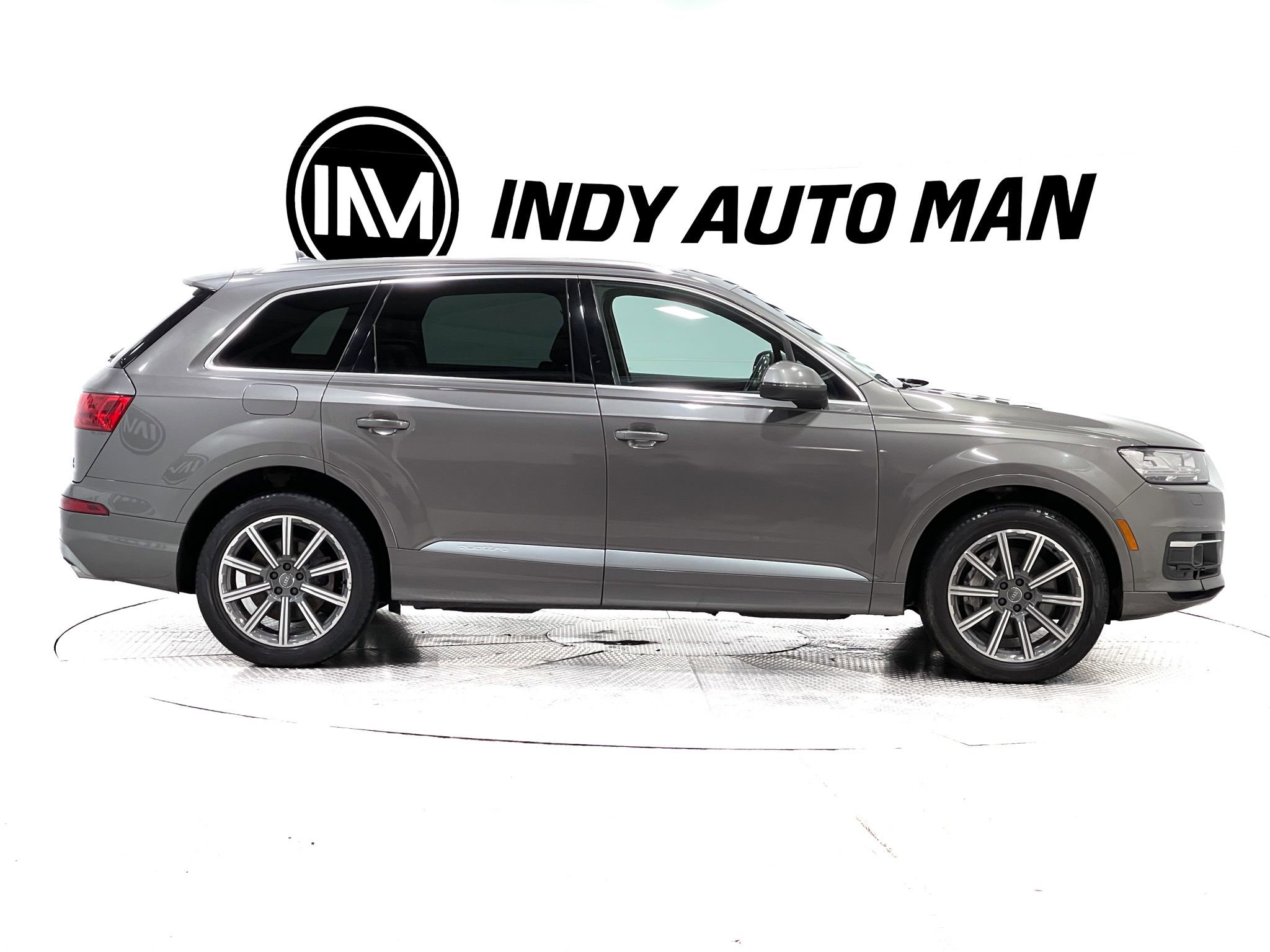 Used 2018 Audi Q7 3.0T Premium Plus w/ Premium Plus Package image 3