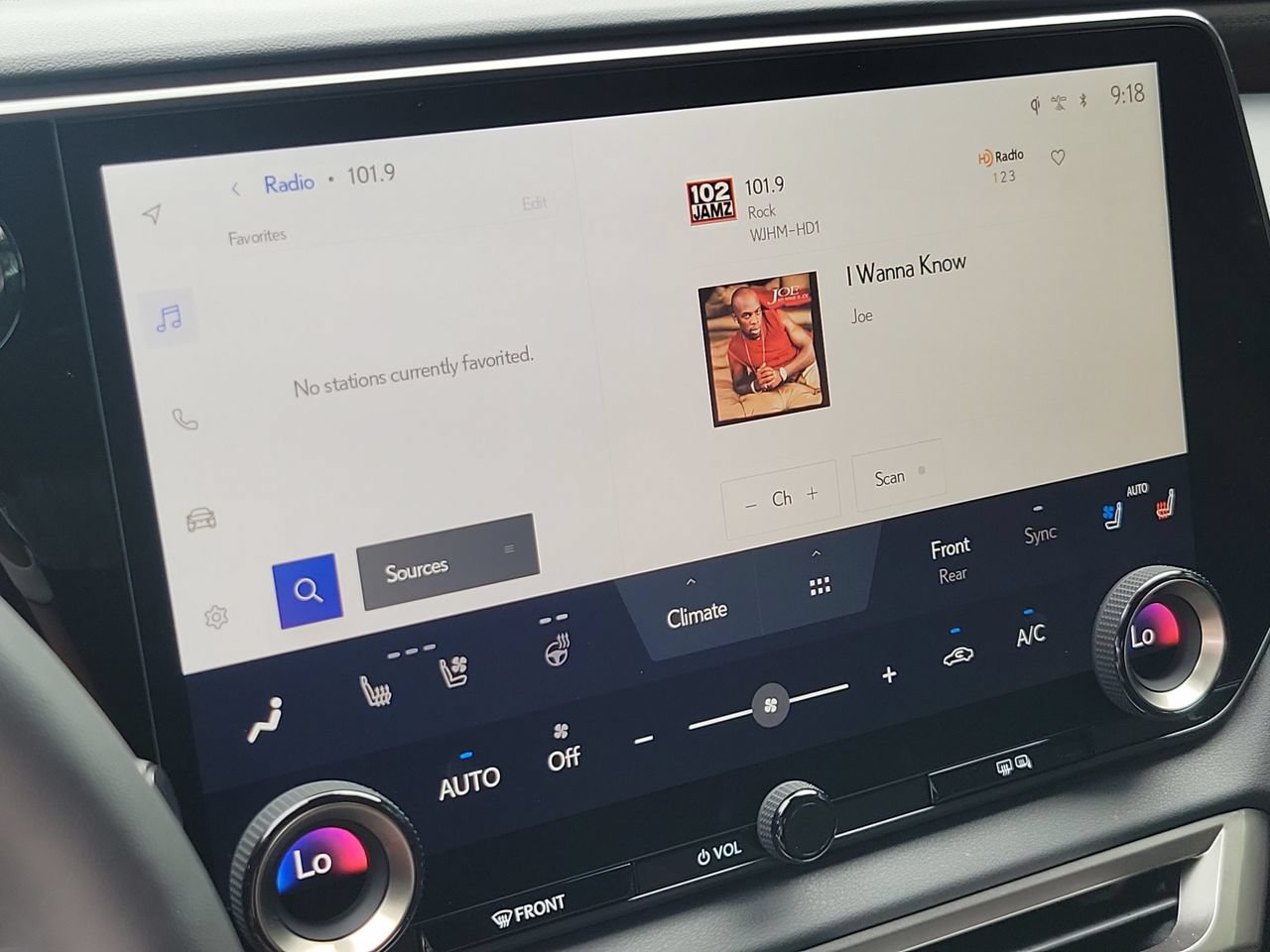 Used 2025 Lexus RX 350 FWD image 24
