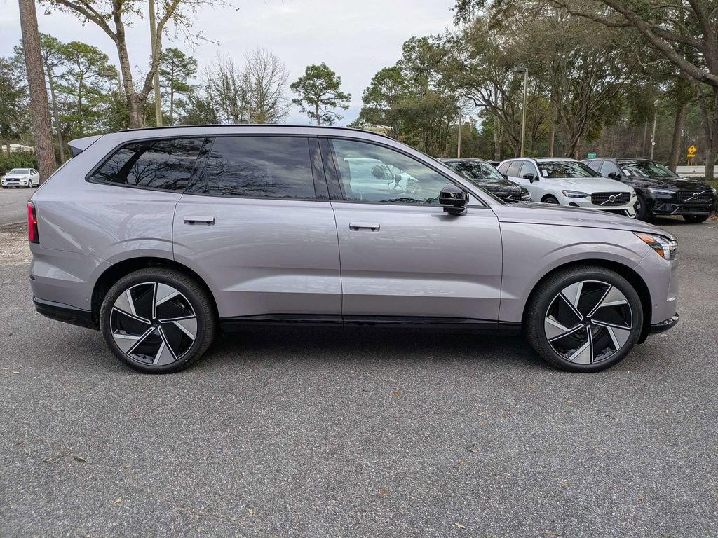 New 2026 Volvo EX90 Ultra image 3