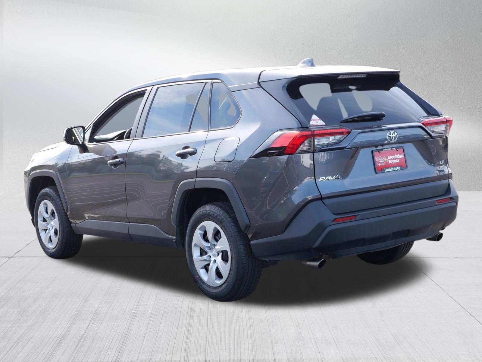 Certified 2025 Toyota RAV4 LE AWD/4WD image 5