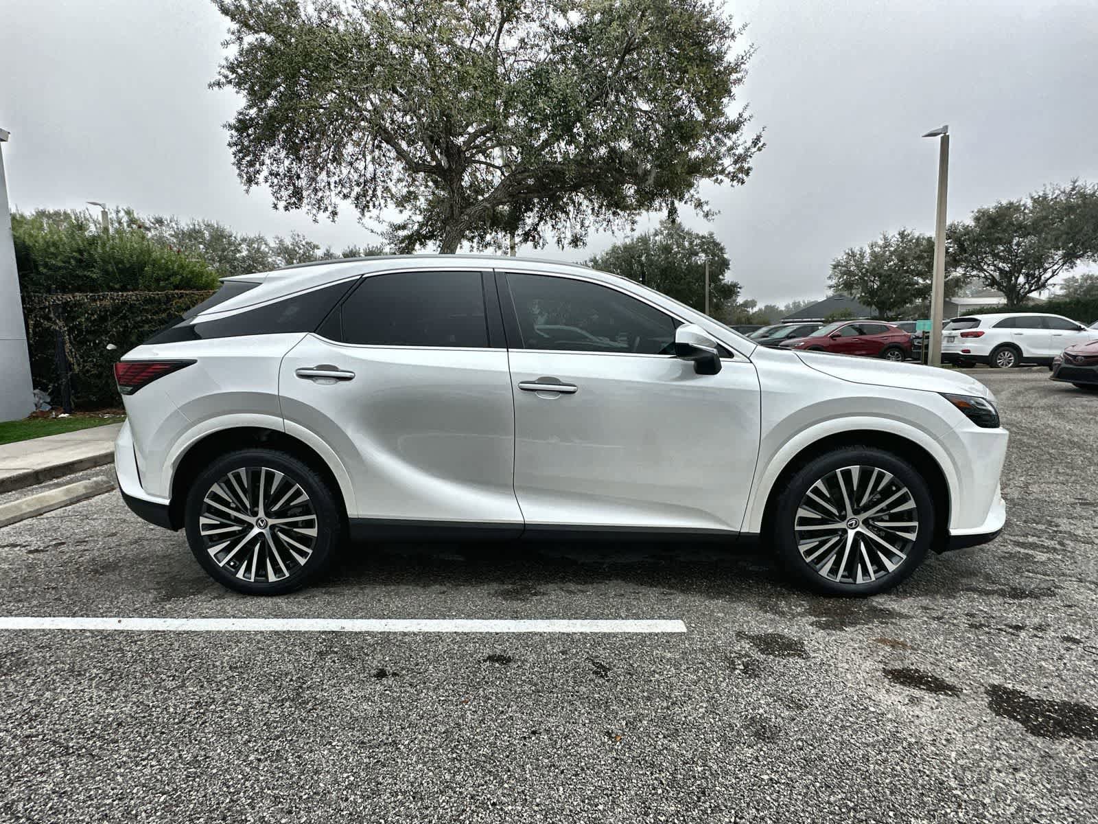 Used 2024 Lexus RX 350 w/ Technology Package AWD/4WD image 9