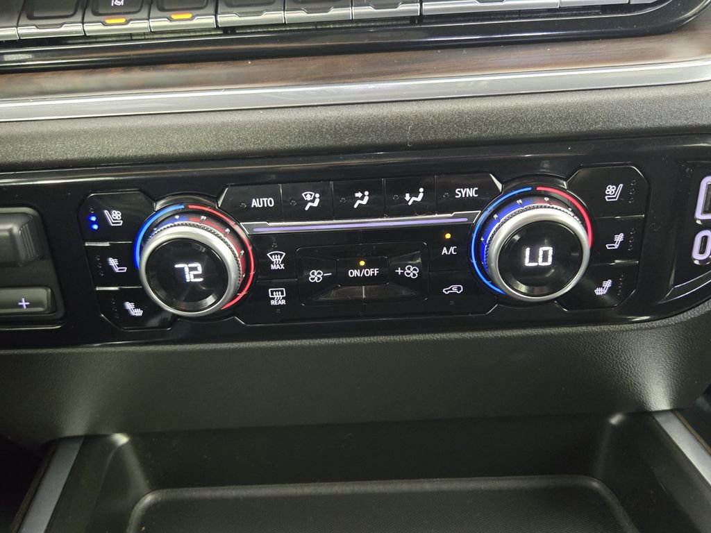 Used 2024 GMC Sierra 2500 SLT w/ SLT Premium Package image 19