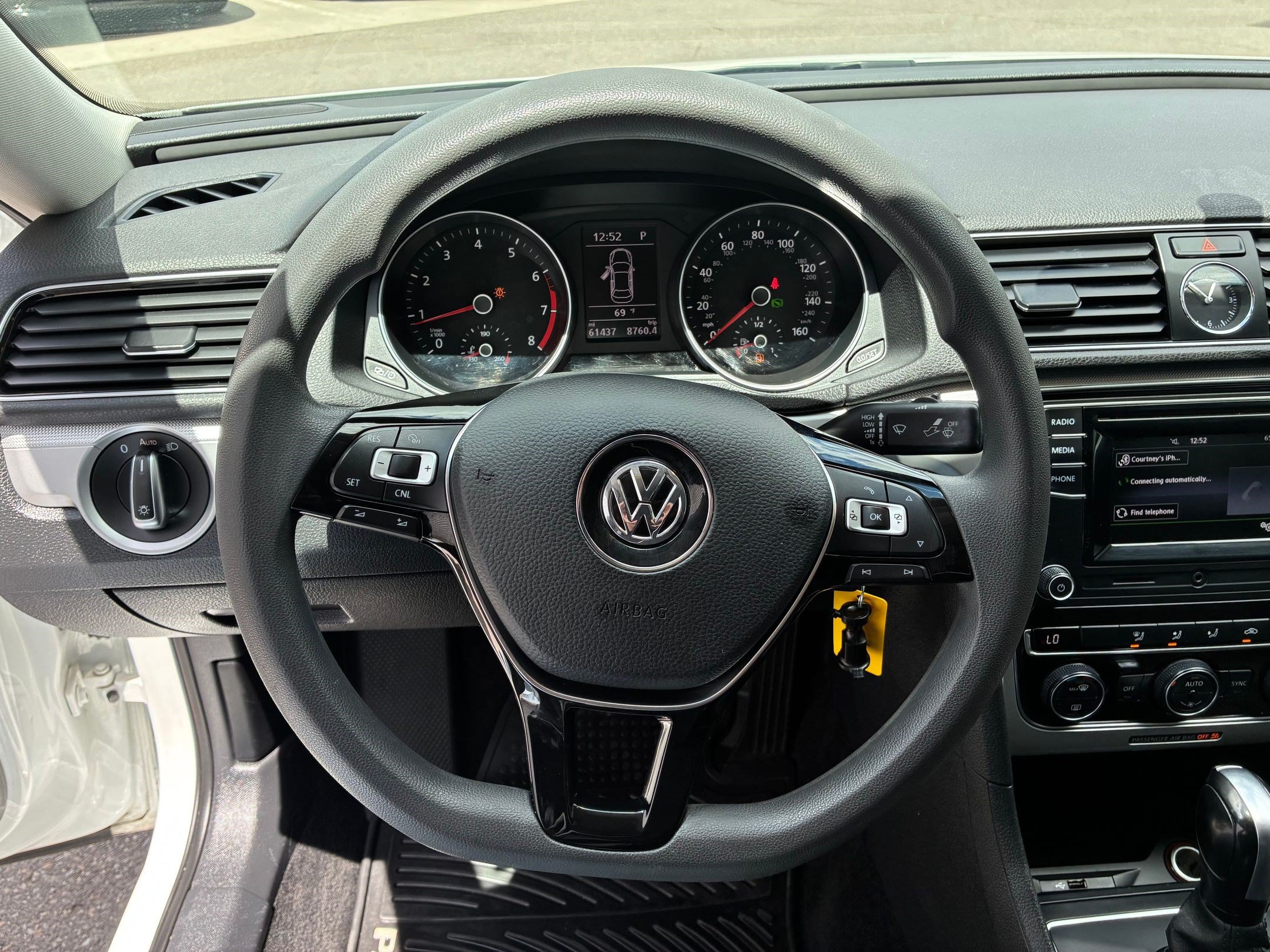 Used 2017 Volkswagen Passat 1.8T S FWD image 16