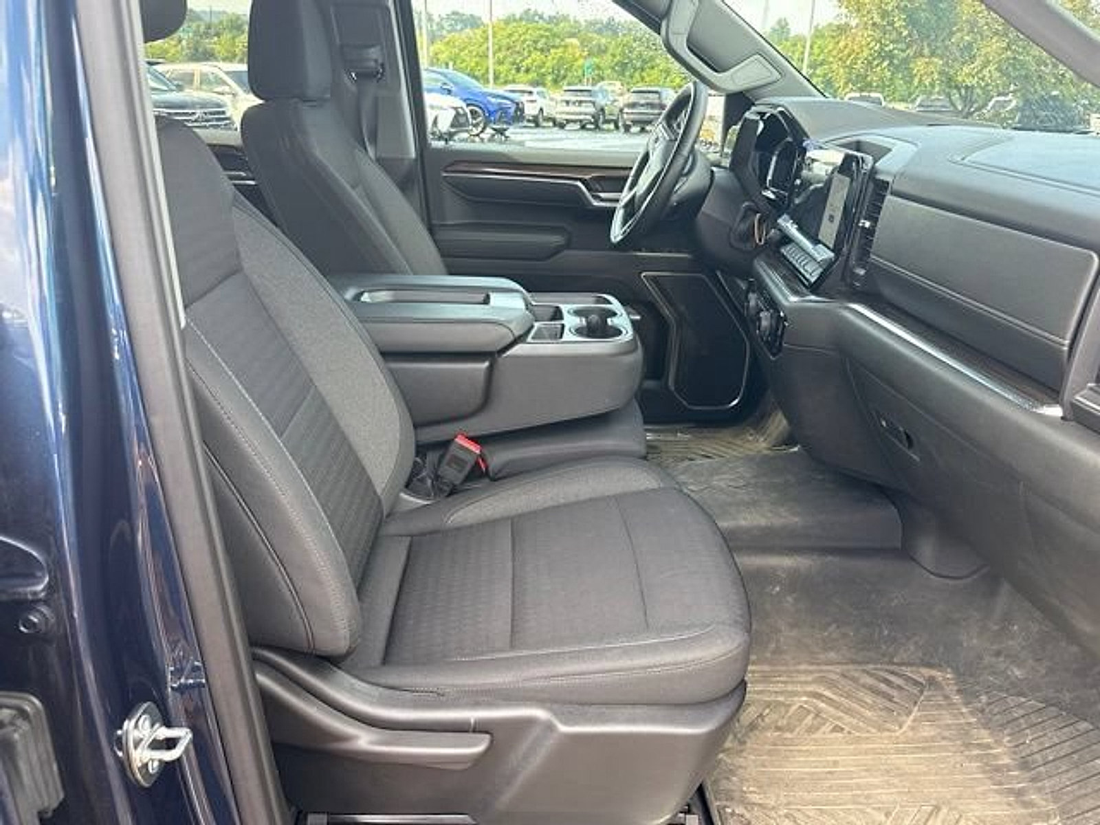 Certified 2023 Chevrolet Silverado 1500 RST AWD/4WD image 20