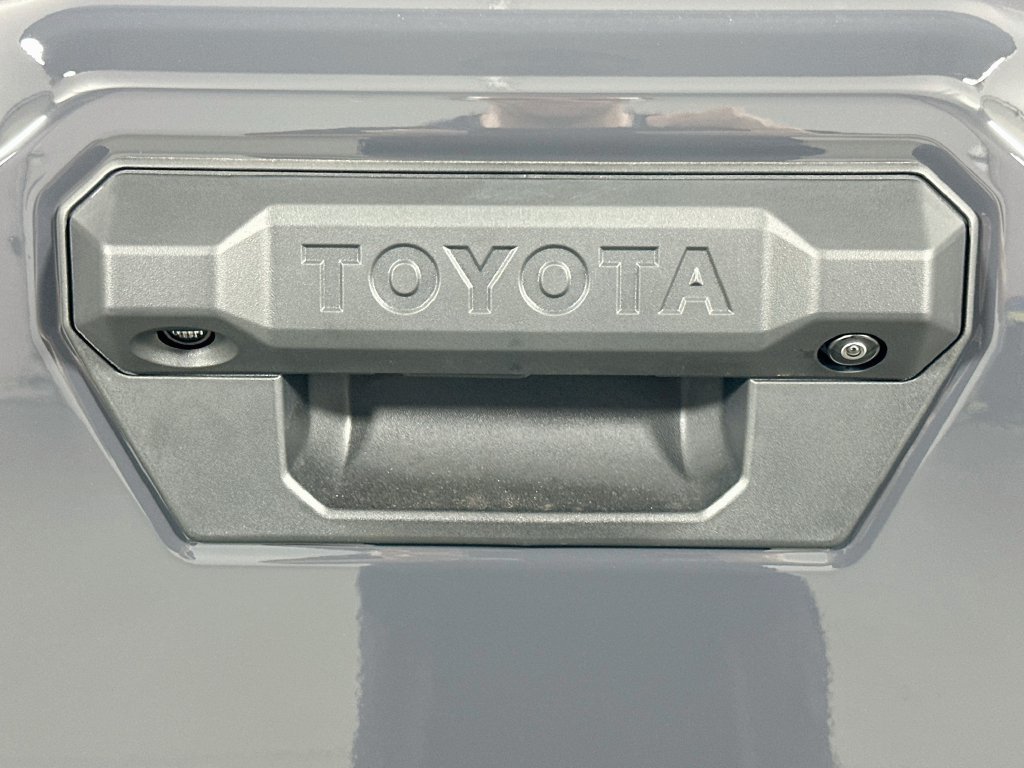 New 2026 Toyota Tacoma TRD Off-Road w/ TRD Off Road Premium Package AWD/4WD image 21