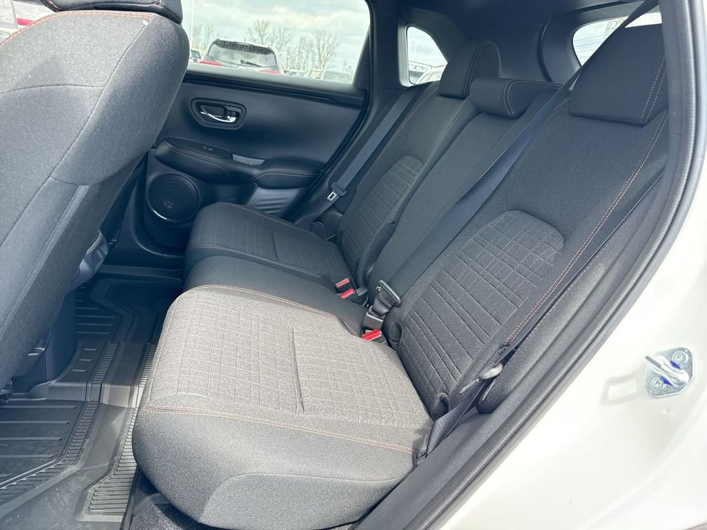 Used 2025 Honda HR-V Sport image 22
