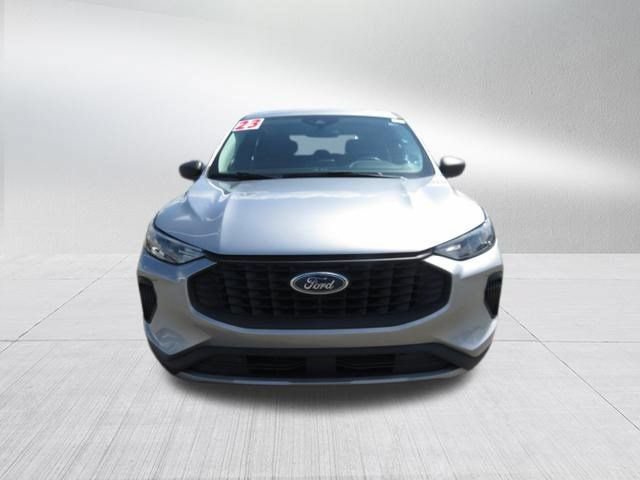 Used 2023 Ford Escape AWD image 8