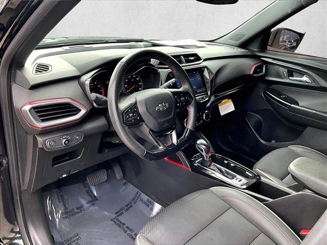Certified 2023 Chevrolet TrailBlazer RS w/ Convenience Package image 13