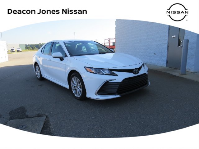 Used 2021 Toyota Camry LE