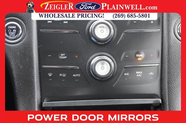 Used 2016 Ford Taurus SEL w/ Equipment Group 201A image 16