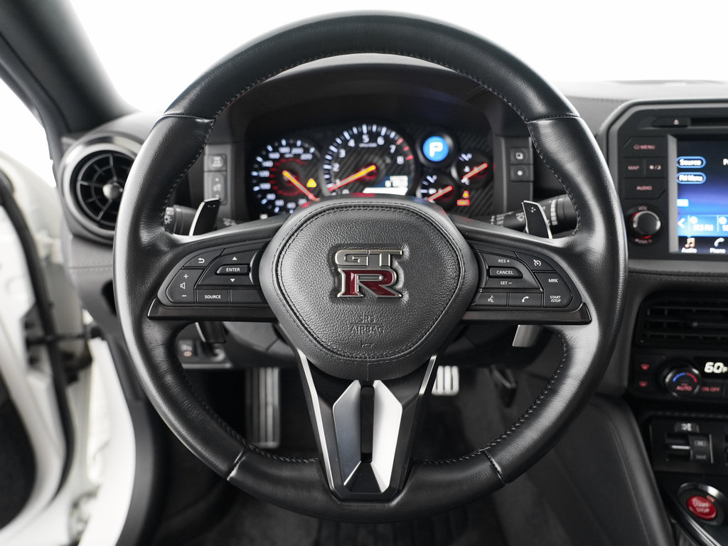 Used 2024 Nissan GT-R Premium w/ Premium Interior Package AWD/4WD image 11