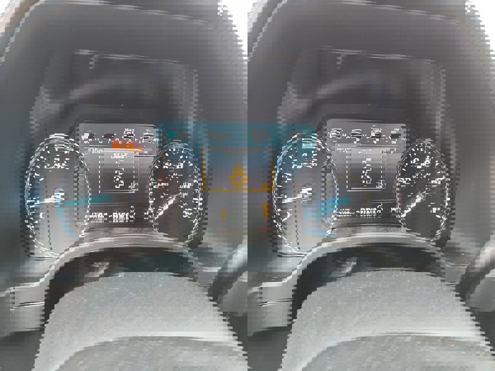 Used 2018 Ford F250 Platinum w/ Platinum Ultimate Package image 9