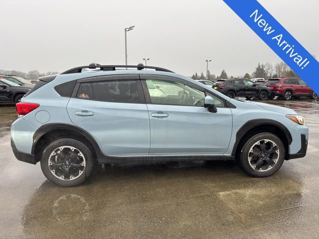 Used 2022 Subaru Crosstrek 2.0i Premium w/ Moonroof Package image 8