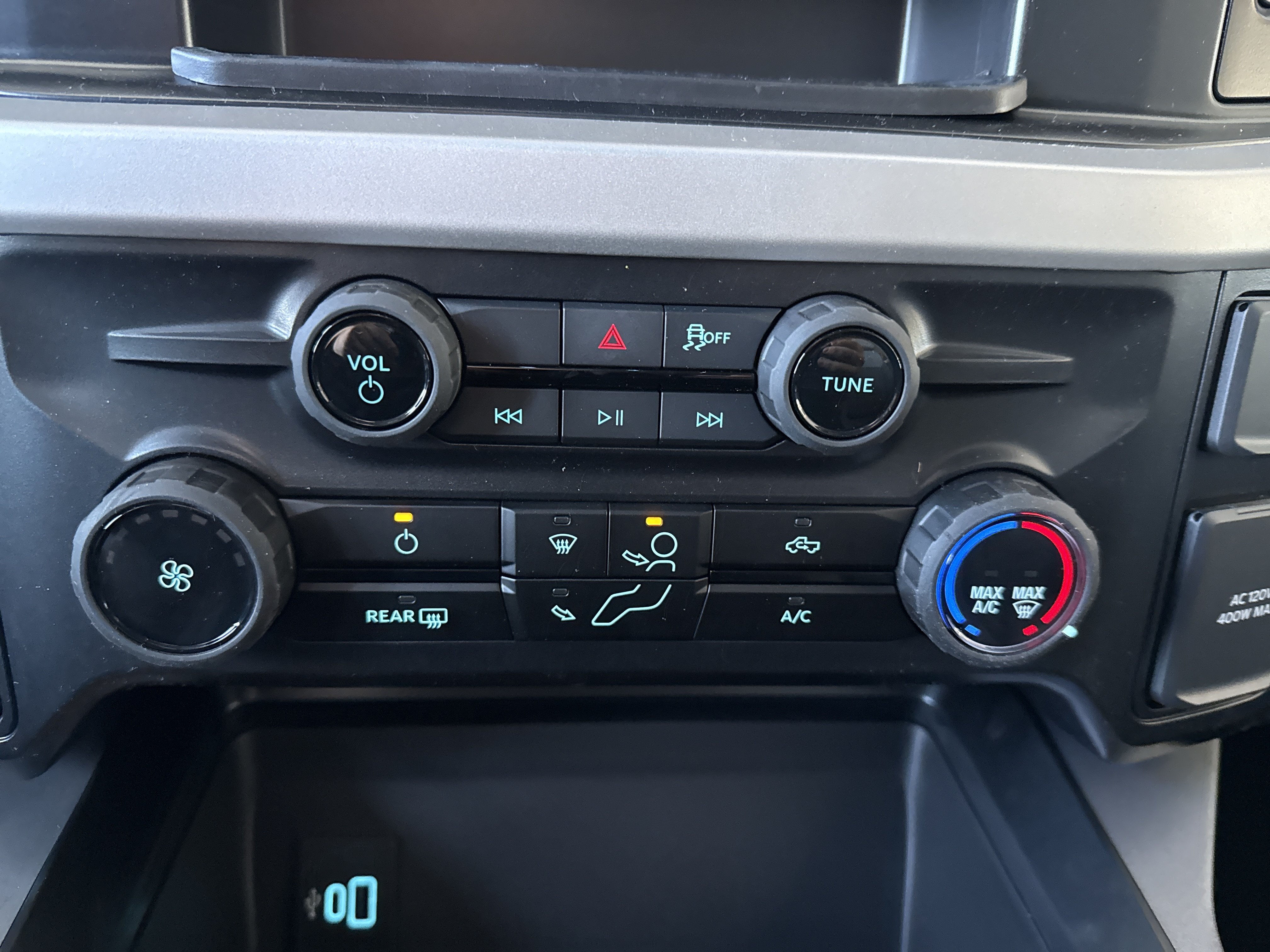 New 2026 Ford F350 XLT AWD/4WD image 21