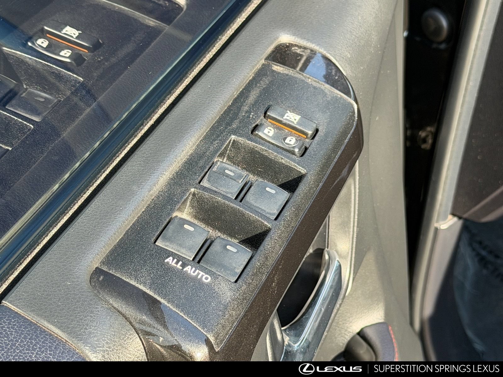 Used 2021 Toyota 4Runner Venture AWD/4WD image 13