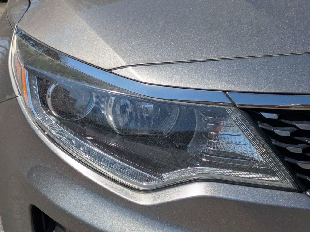 Used 2018 Kia Optima EX image 10