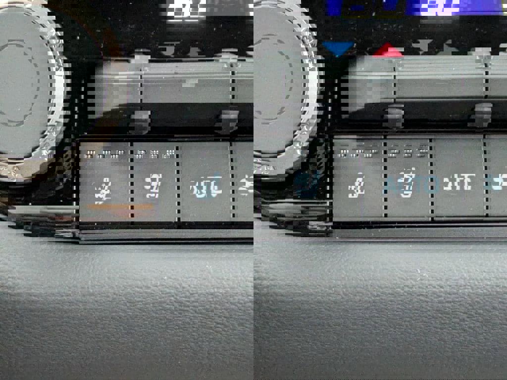 New 2026 Toyota Sequoia Platinum image 26