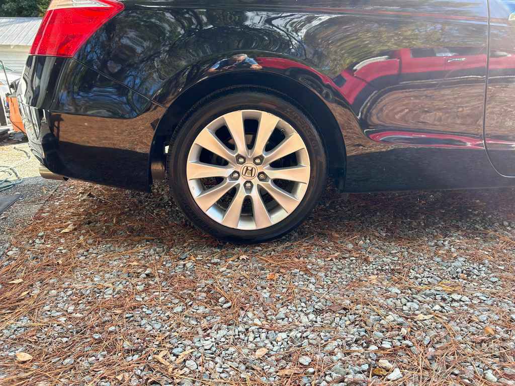 Used 2009 Honda Accord EX-L image 17