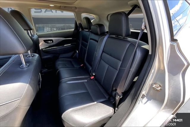 Used 2017 Nissan Murano Platinum w/ Platinum Technology Package AWD/4WD image 21