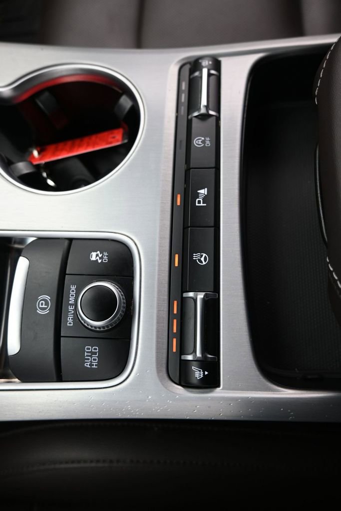 Used 2020 Kia Stinger GT image 30