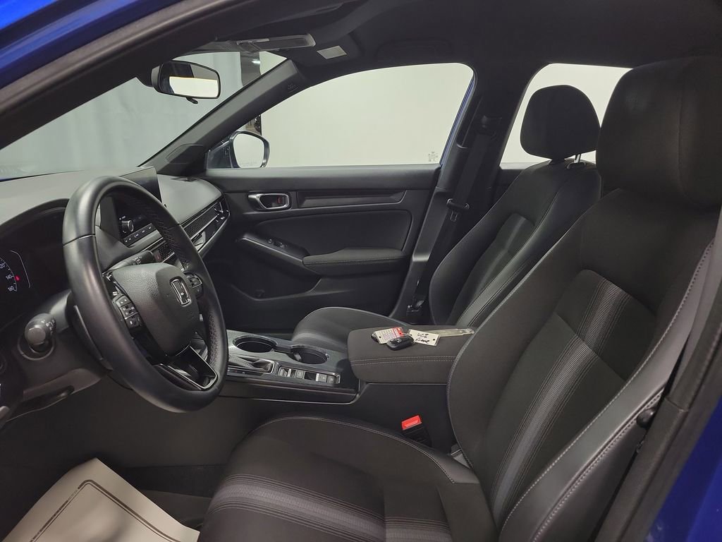 Used 2023 Honda Civic Sport image 12