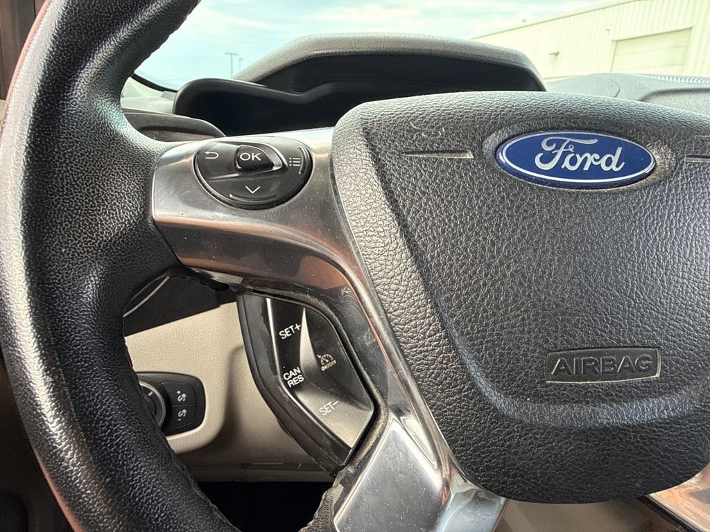 Used 2019 Ford Transit Connect Titanium FWD image 17