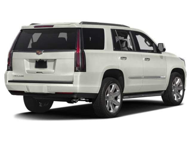 Used 2018 Cadillac Escalade Luxury AWD/4WD image 2