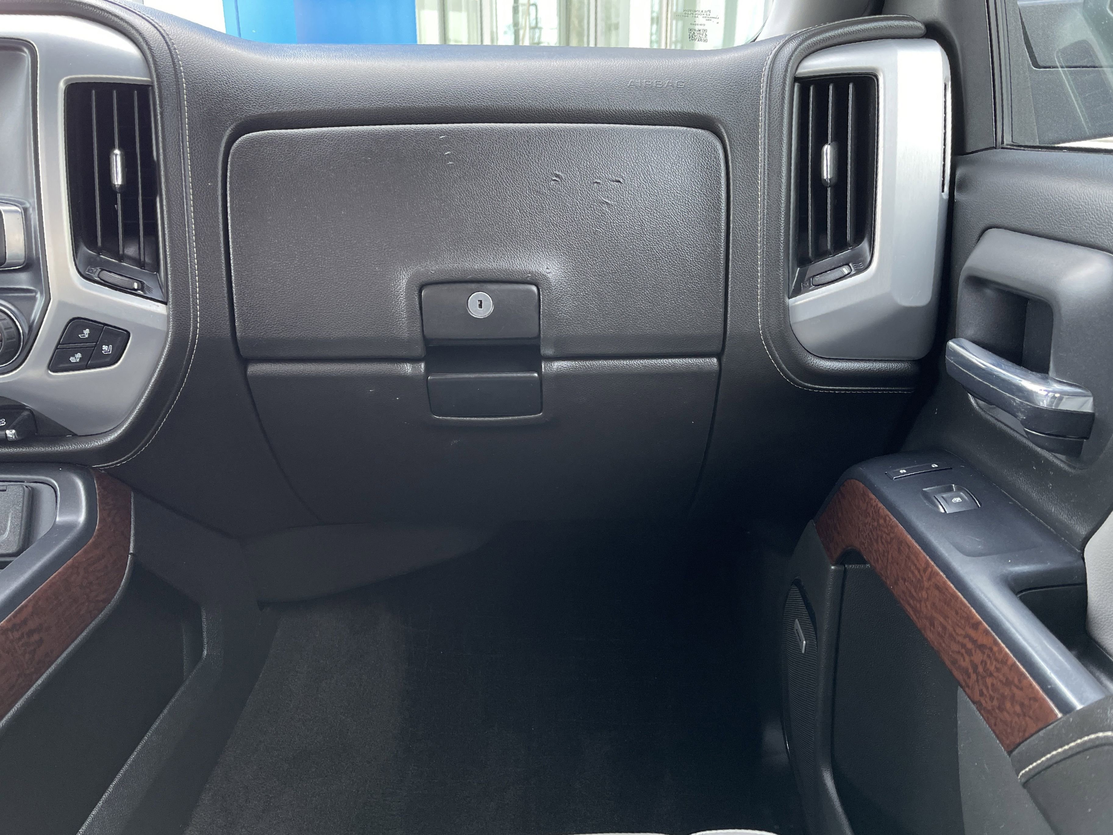 Used 2018 GMC Sierra 1500 SLT w/ SLT Premium Package image 33