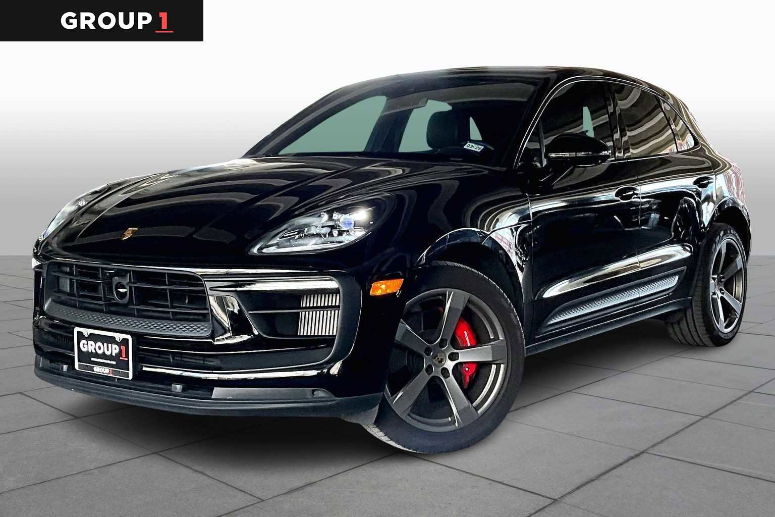 Used 2024 Porsche Macan S image 1