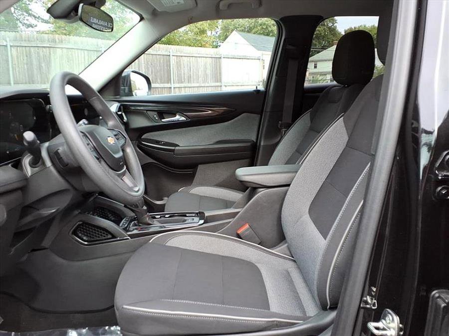 Used 2024 Chevrolet TrailBlazer LT image 20