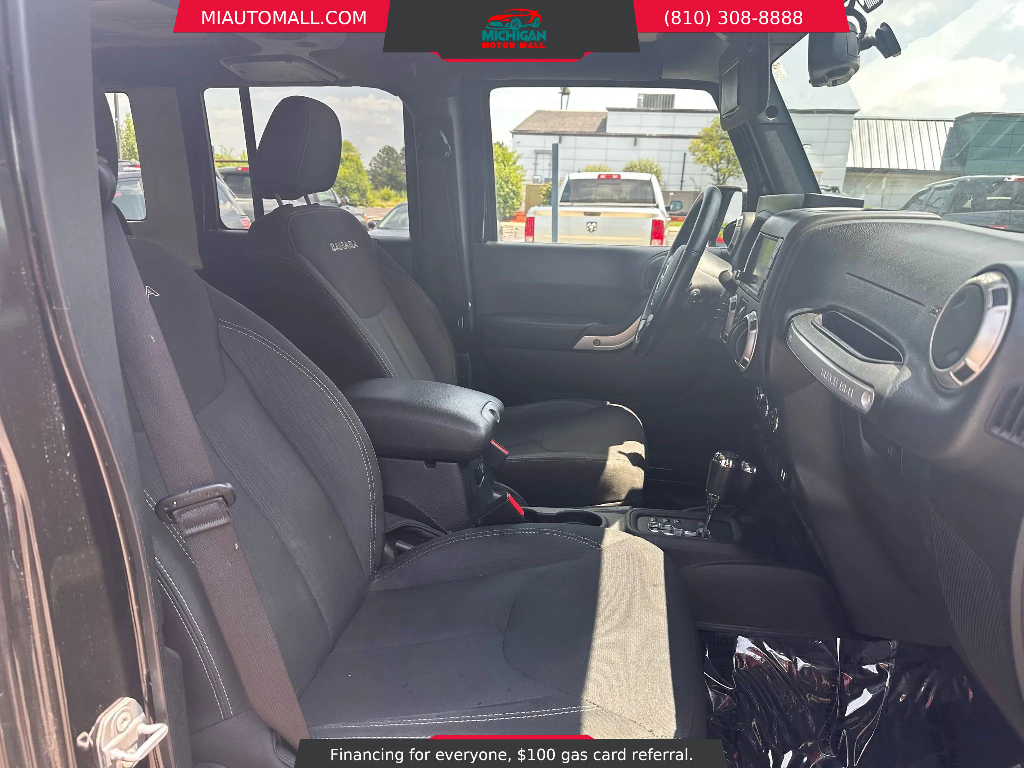 Used 2017 Jeep Wrangler Unlimited Sahara image 22